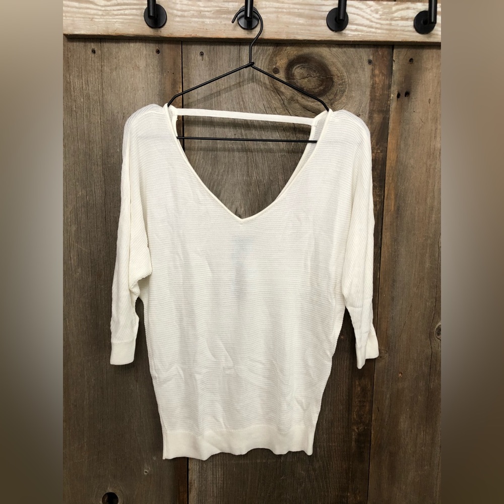 Express Off White Double V-neck Sweater Size Small